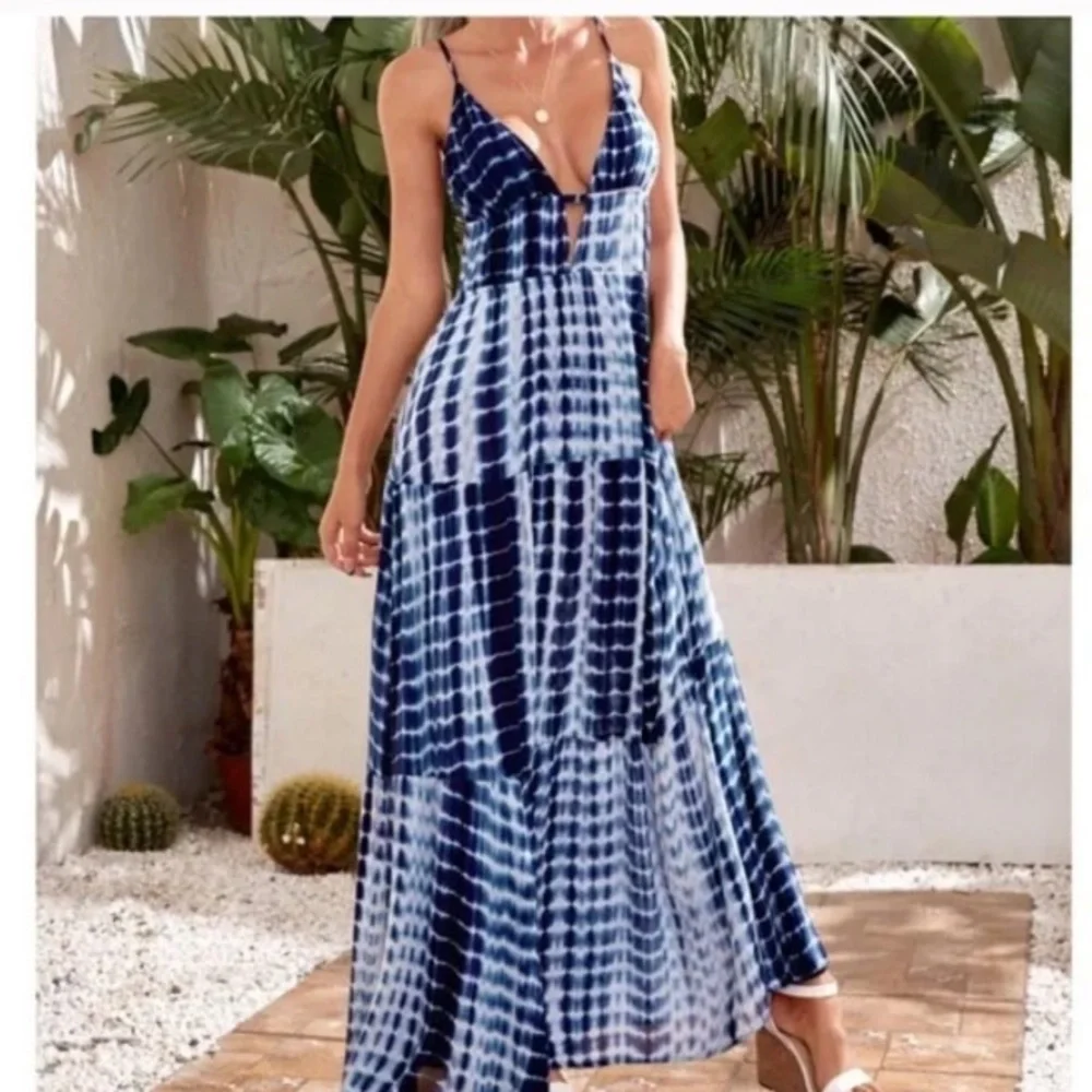 Boho navy blue tie dye cutout maxi dress - Picture 3 of 4